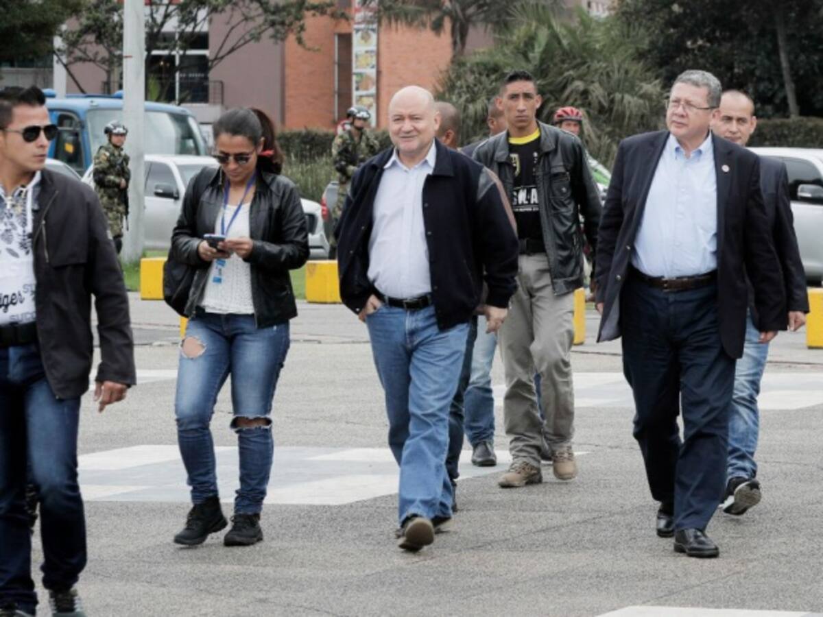 Santrich sigue huelga de hambre y demostrará su inocencia: Farc