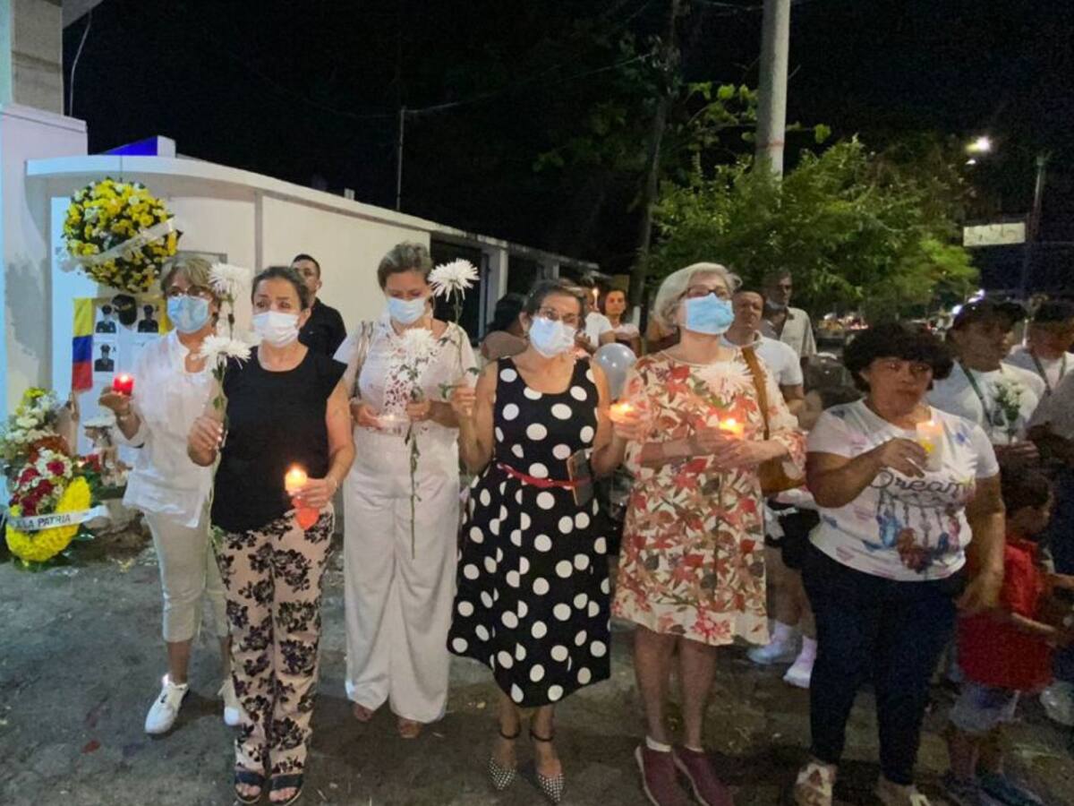 Familiares piden agilicen entrega de cuerpos de policías en Neiva