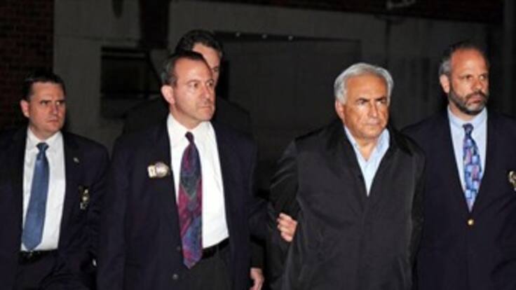 Medios franceses presagian que escándalo del director del FMI significa su muerte política