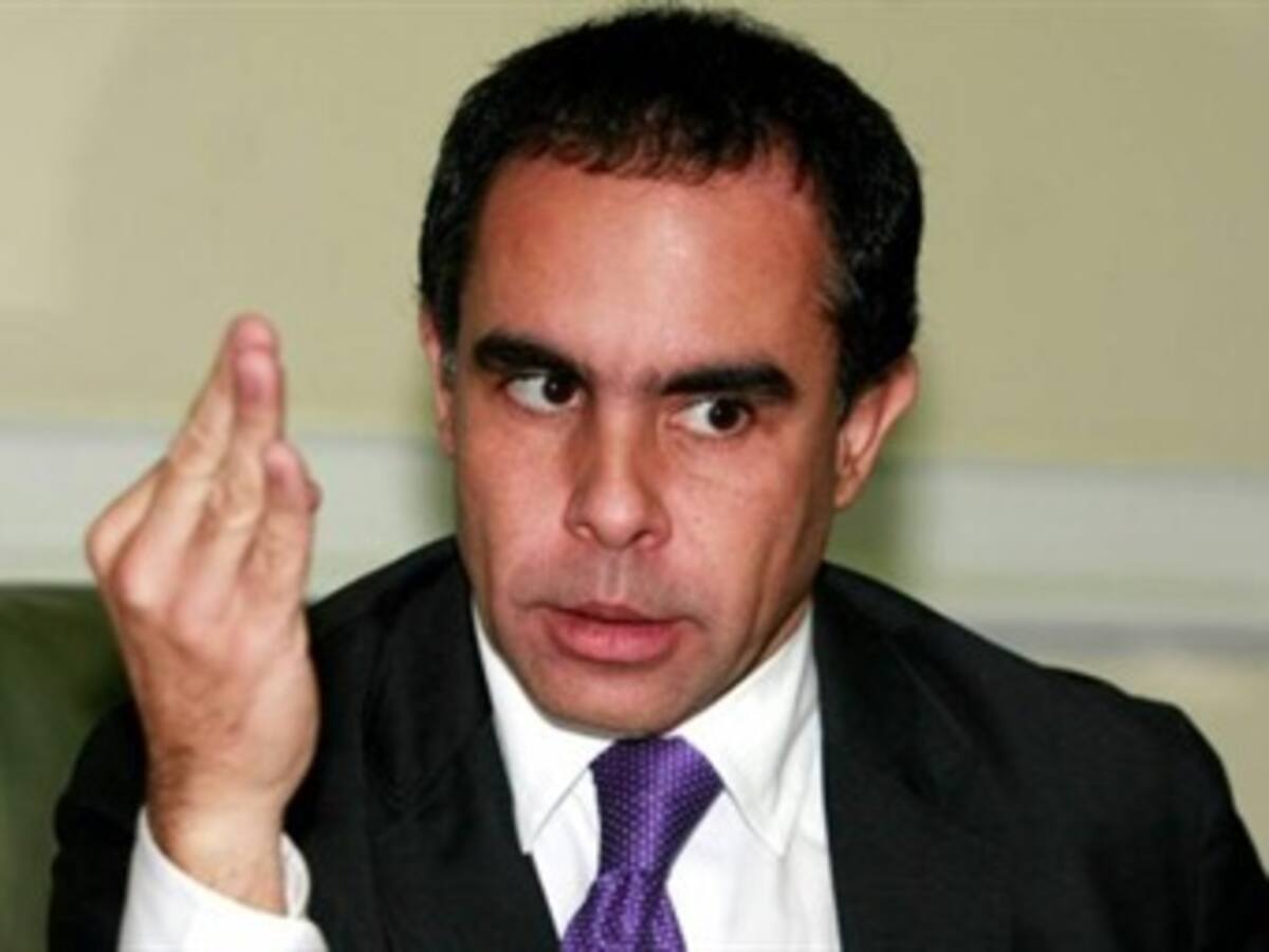 Benedetti demanda al Estado ante la CIDH por violación a derechos de parejas LGBTI