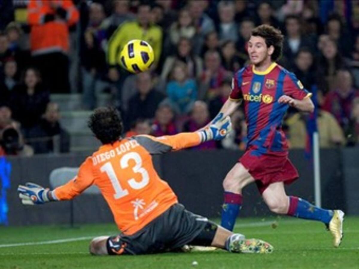 Lionel Messi rescató al Barcelona y lo llevó al triunfo 3-1 sobre el Villarreal