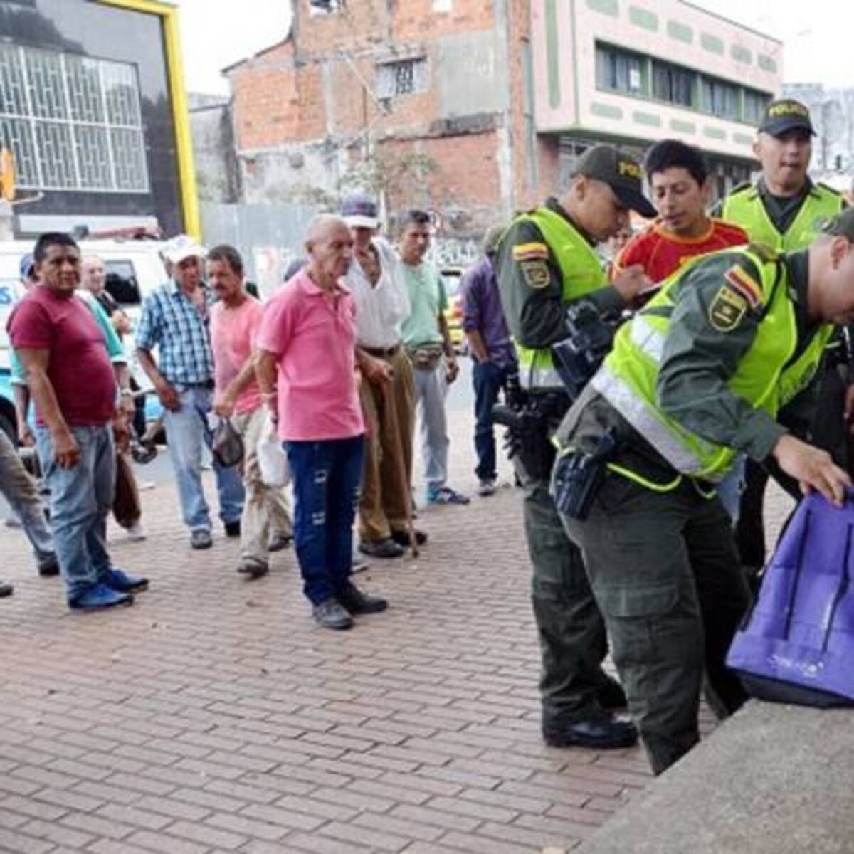 Operativos en el CAM en Armenia debe ser permanentes: comerciantes