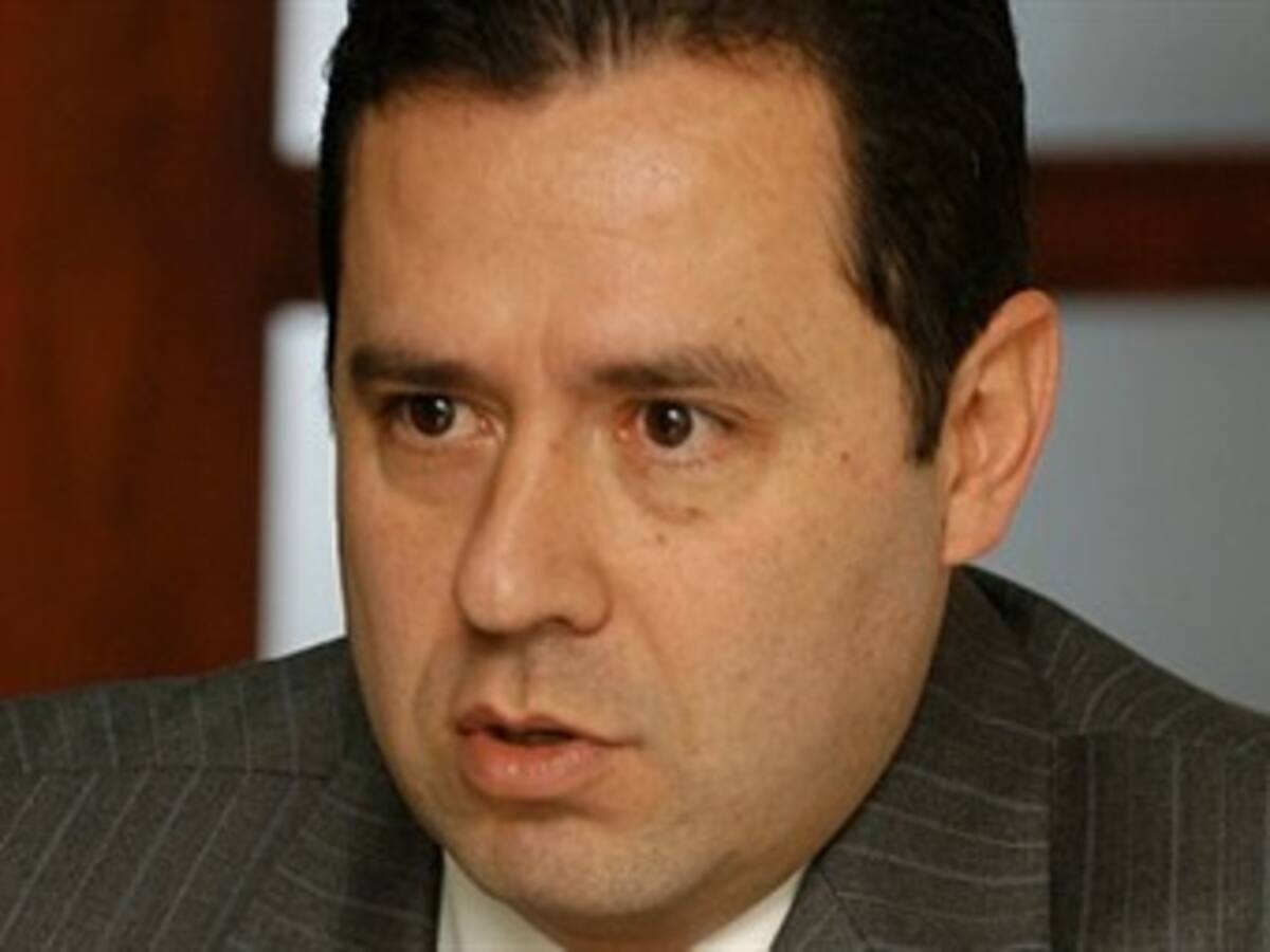 Director del DAS dice que atenderá cualquier llamado de la Fiscalía