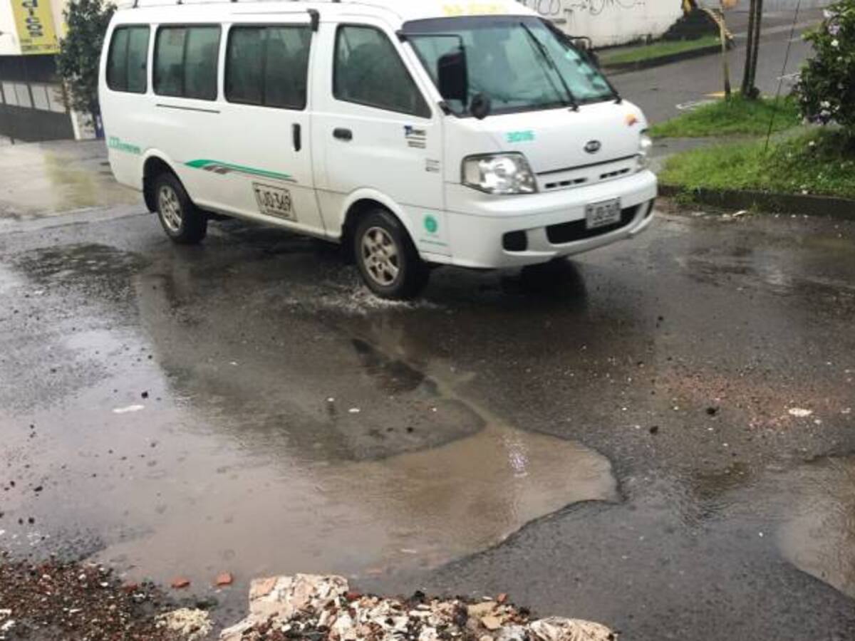 'Trampa mortal' en una vía de Pereira