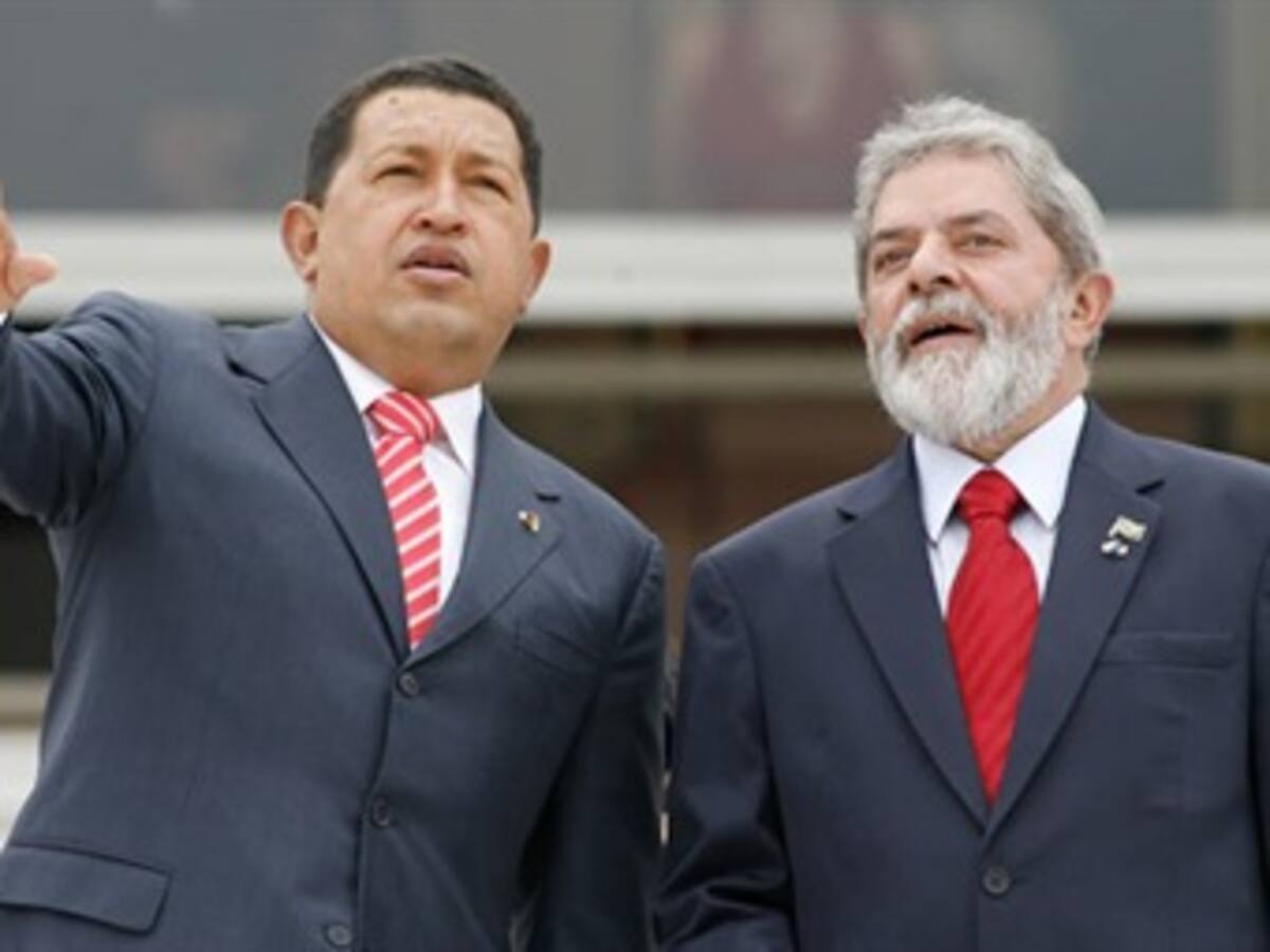 El presidente Lula le pidió a Chávez bajar el tono contra EEUU: WikiLeaks