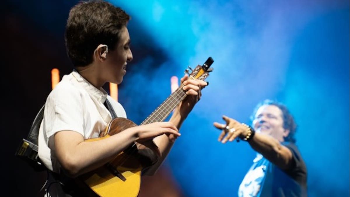 Simón Cifuentes, de 13 años, conquistó el Radio City Music Hall junto a Carlos Vives