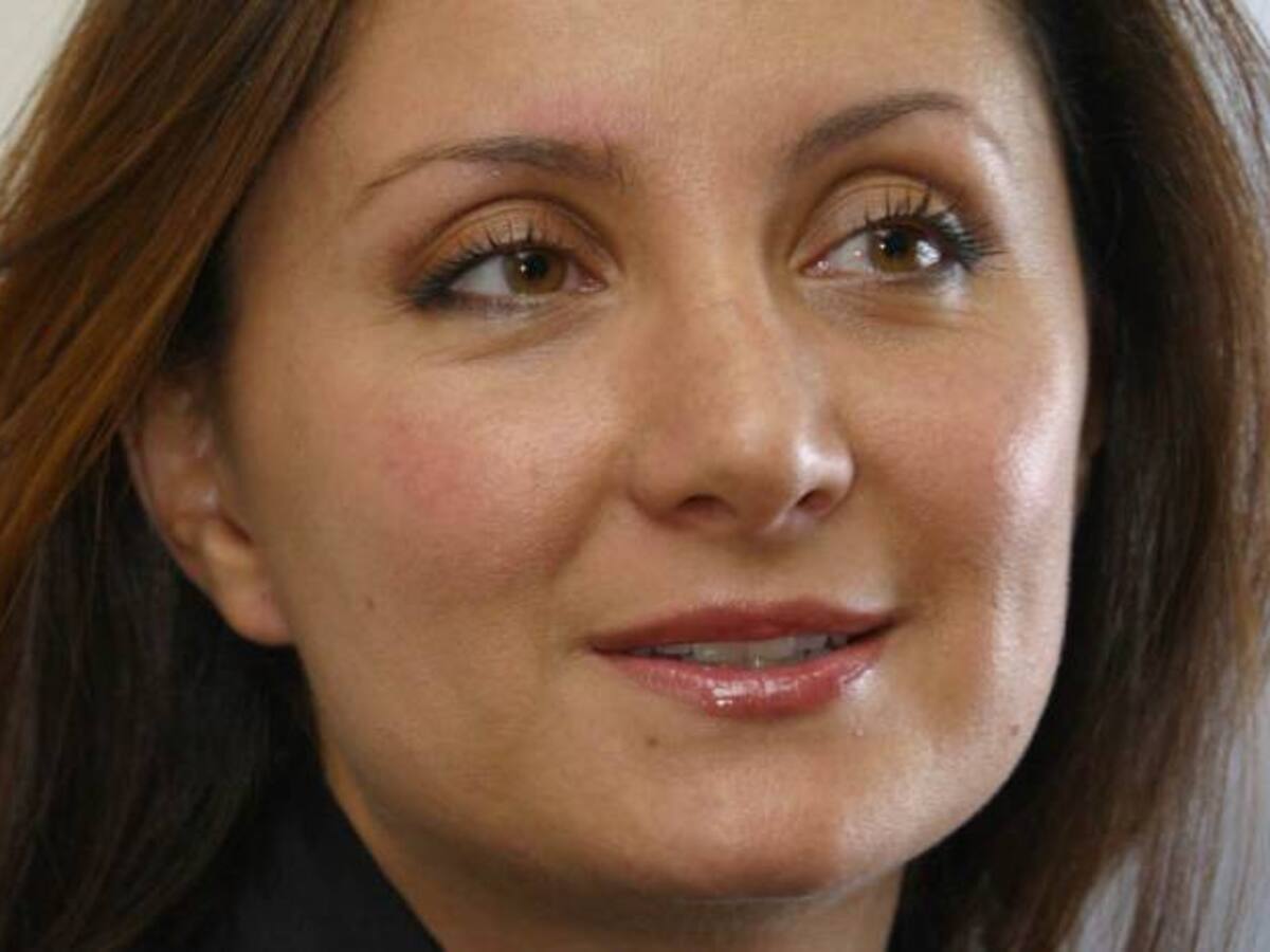 Piden investigar a Springer por millonario contrato con la Fiscalía