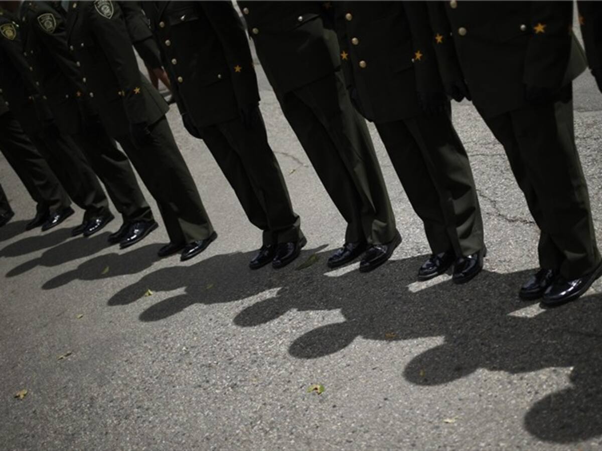 Coronel Ruiz explica por qué salió del país en la investigación por caso de casas fiscales