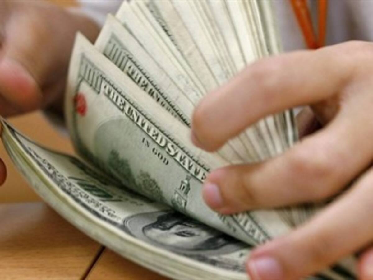 El dólar continúa de capa caída en Colombia y se volvió a negociar por debajo de los mil 800 pesos
