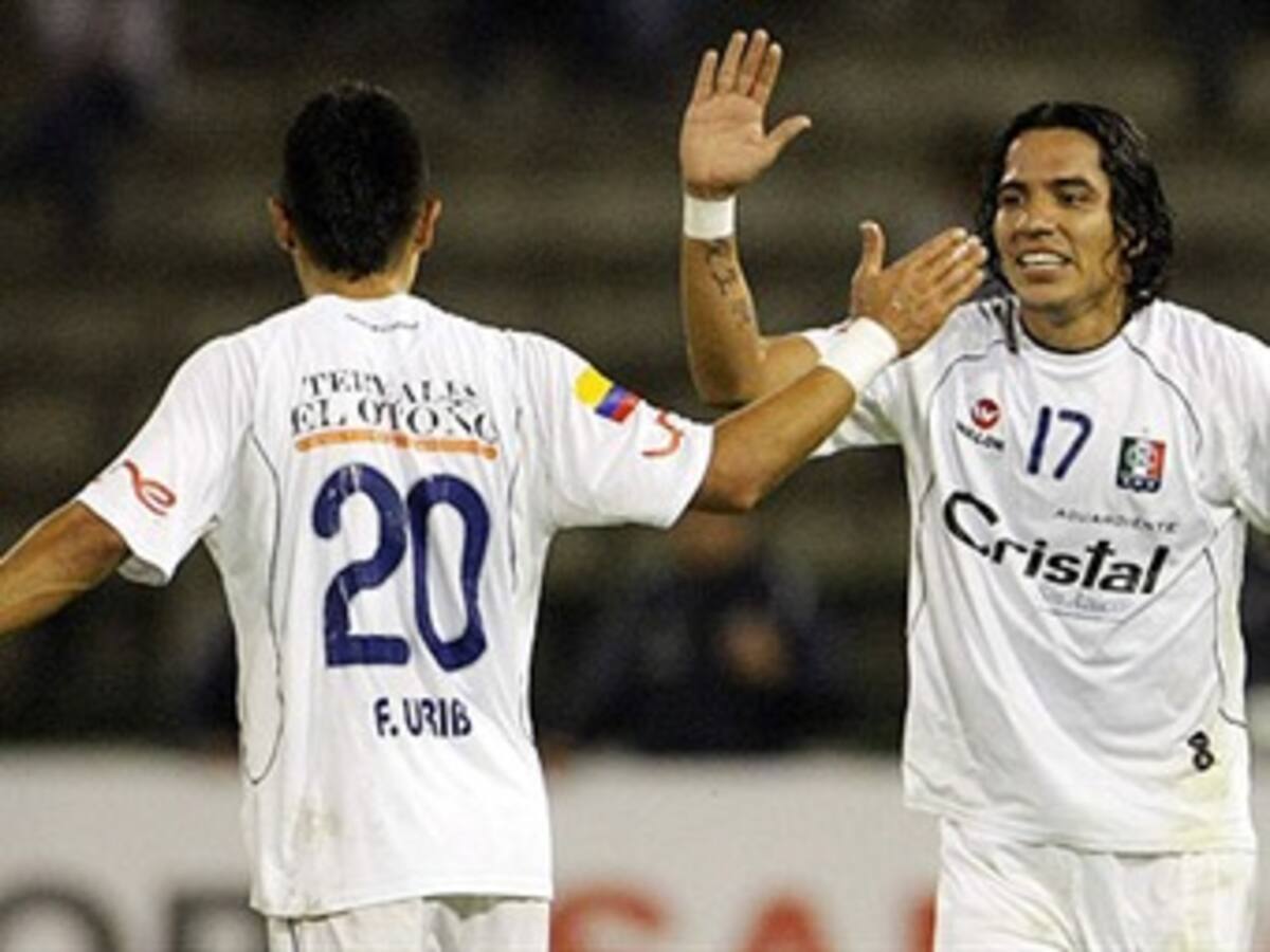 Once Caldas humilla al Pereira y Cartagena no suelta la punta