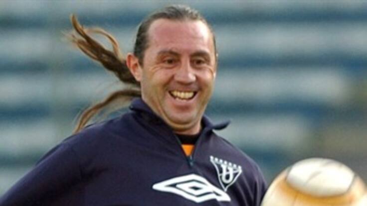 "Yo no descartaría a un jugador como Radamel Falcao": Álex Aguinaga