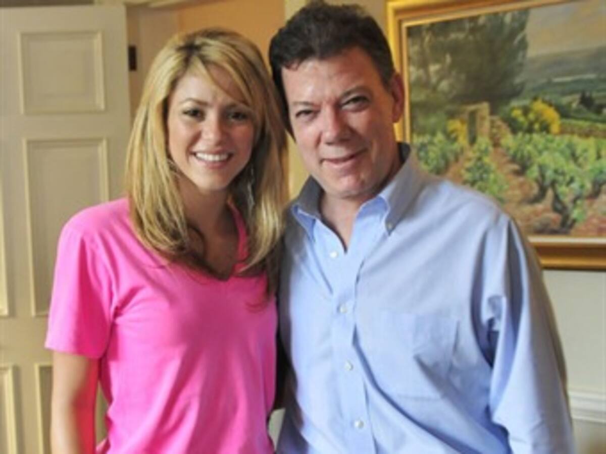 Shakira ofrece 'apoyo incondicional' a Santos