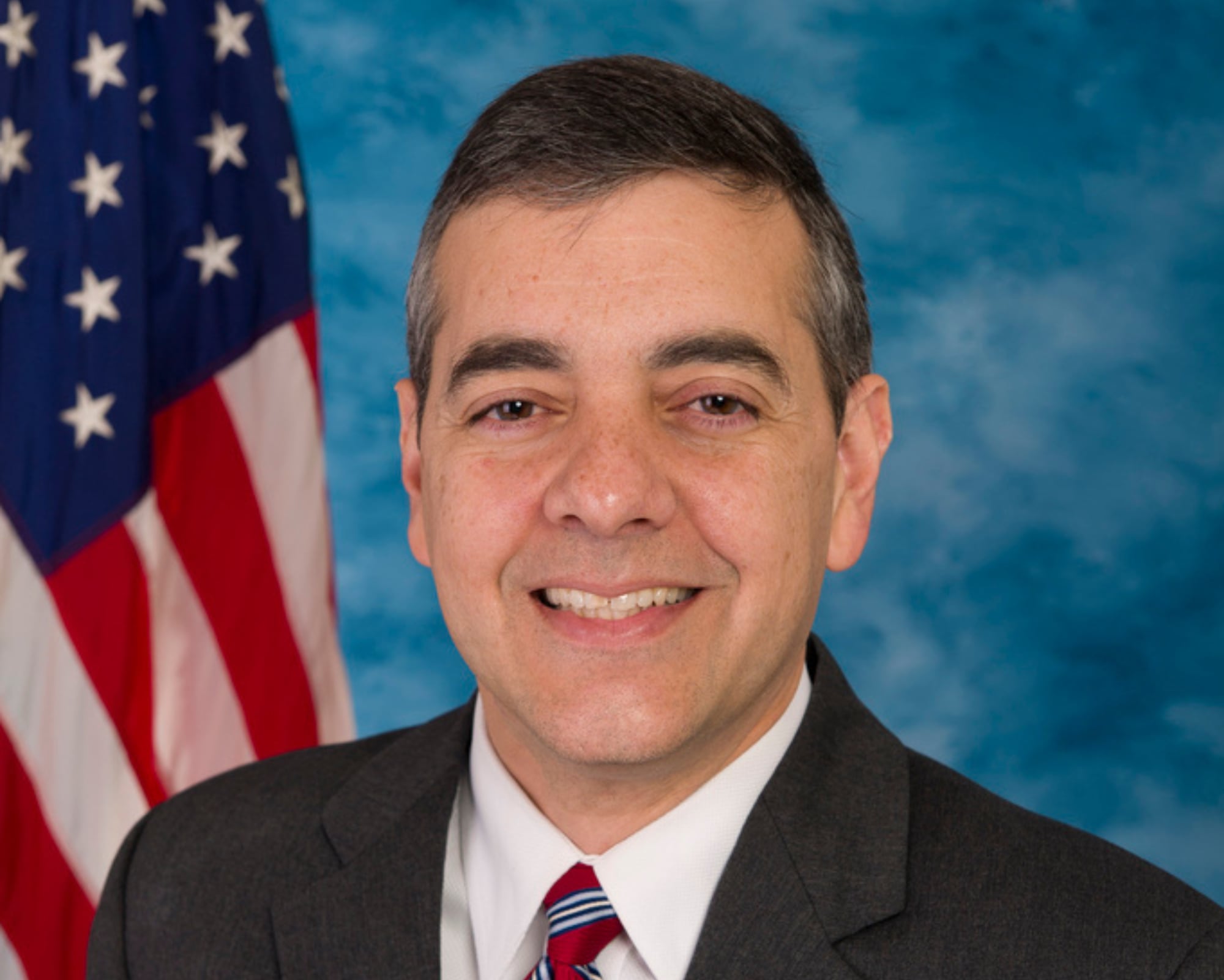 El excongresista republicano David Rivera fue señalado de lavado de dinero y de hacer operaciones secretas para apoyar al entonces gobierno de Nicolás Maduro.
(Foto: Congrso de Estados Unidos )