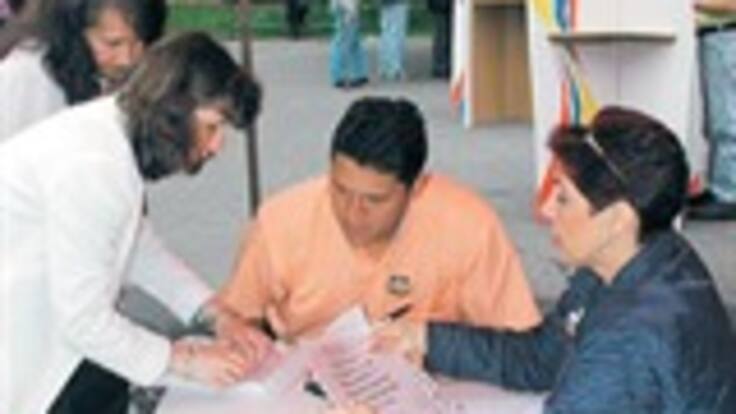 Jefes de campaña de Noemí Sanín y Andrés Felipe Arias, siguen con guerra de nervios por resultados