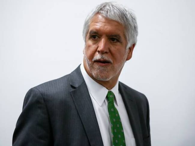 El plan de desarrollo de Peñalosa tiene poca inversión para temas sociales