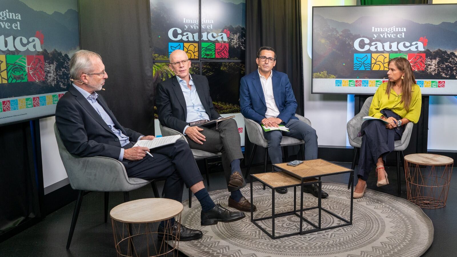 Durante la conversación, los expertos dialogaron sobre la importancia de los actores público-privados y la participación activa de la comunidad del departamento. | Foto: Caracol Radio