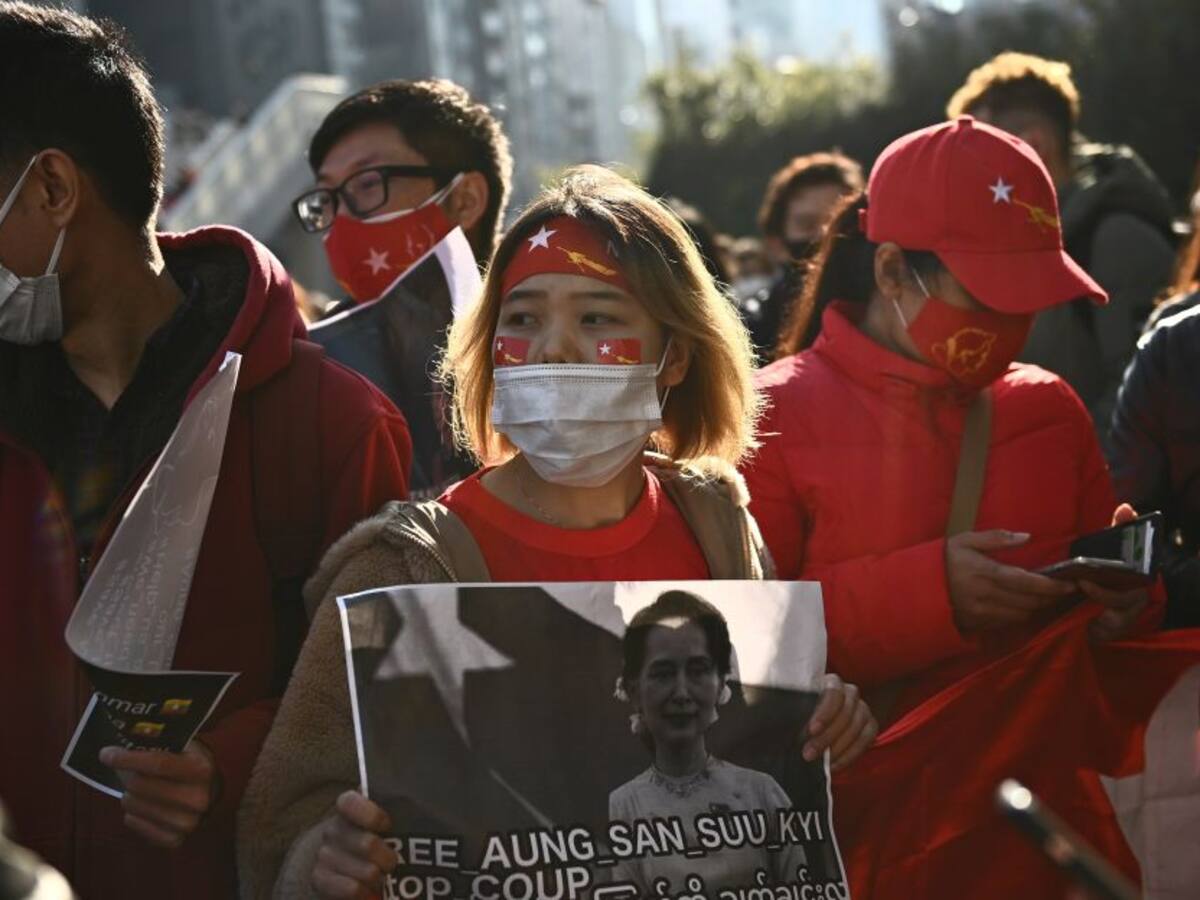 Golpe de Estado en Birmania, el ejército detiene a Aung San Suu Kyi