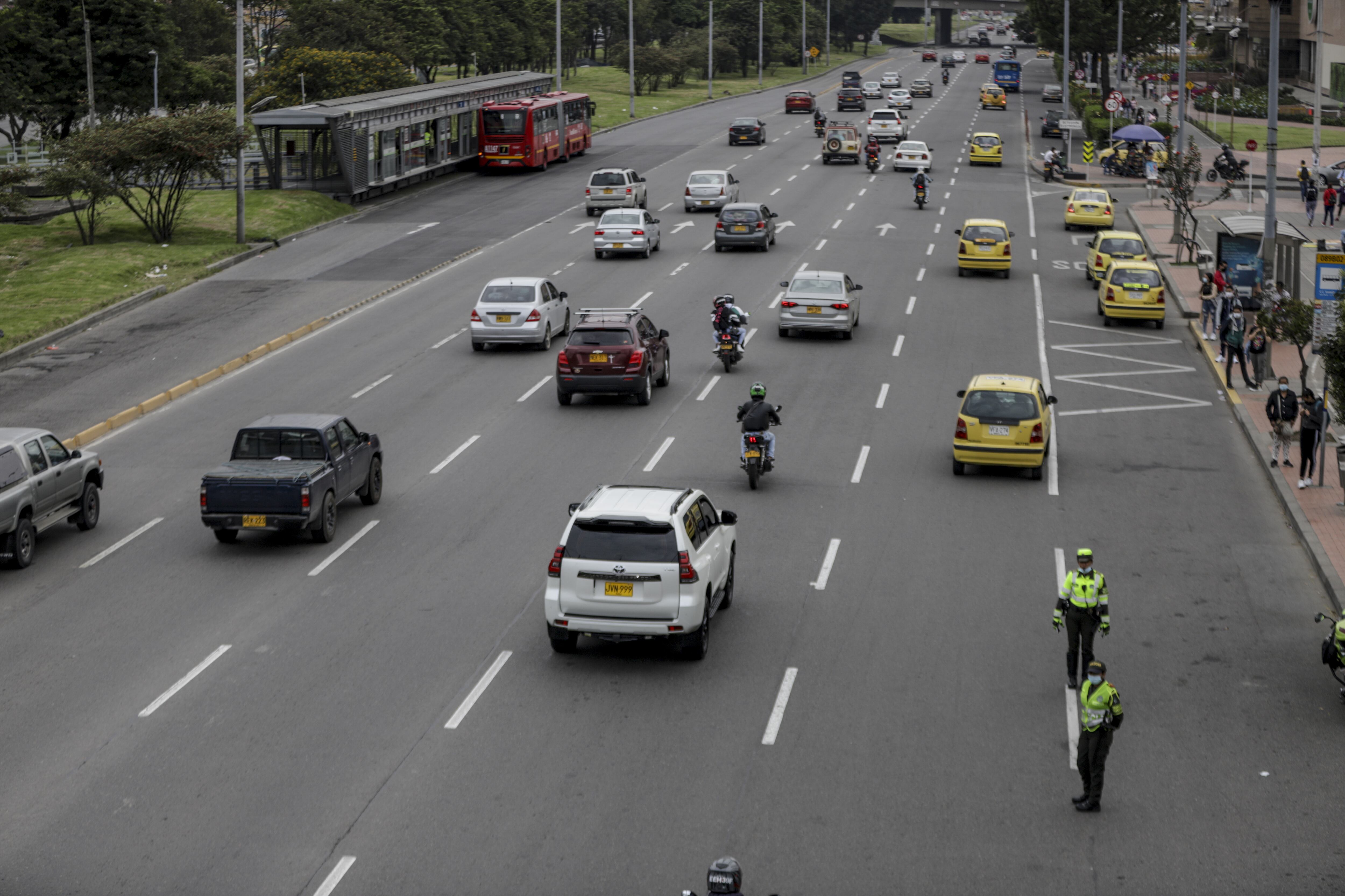 Imagen de movilidad en Bogotá. Foto by Juancho Torres/Anadolu Agency via Getty Images)