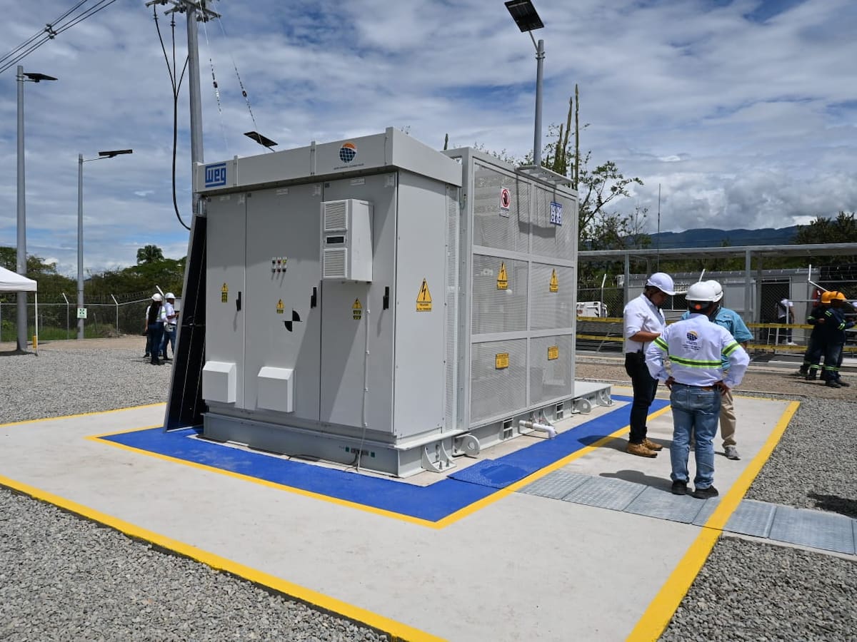 Nueva planta solar en El Agrado fortalecerá el servicio eléctrico