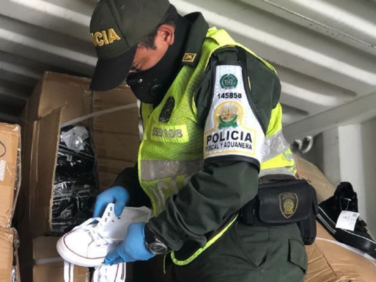 Incautan más de 8.200 pares de calzado de contrabando en Cartagena