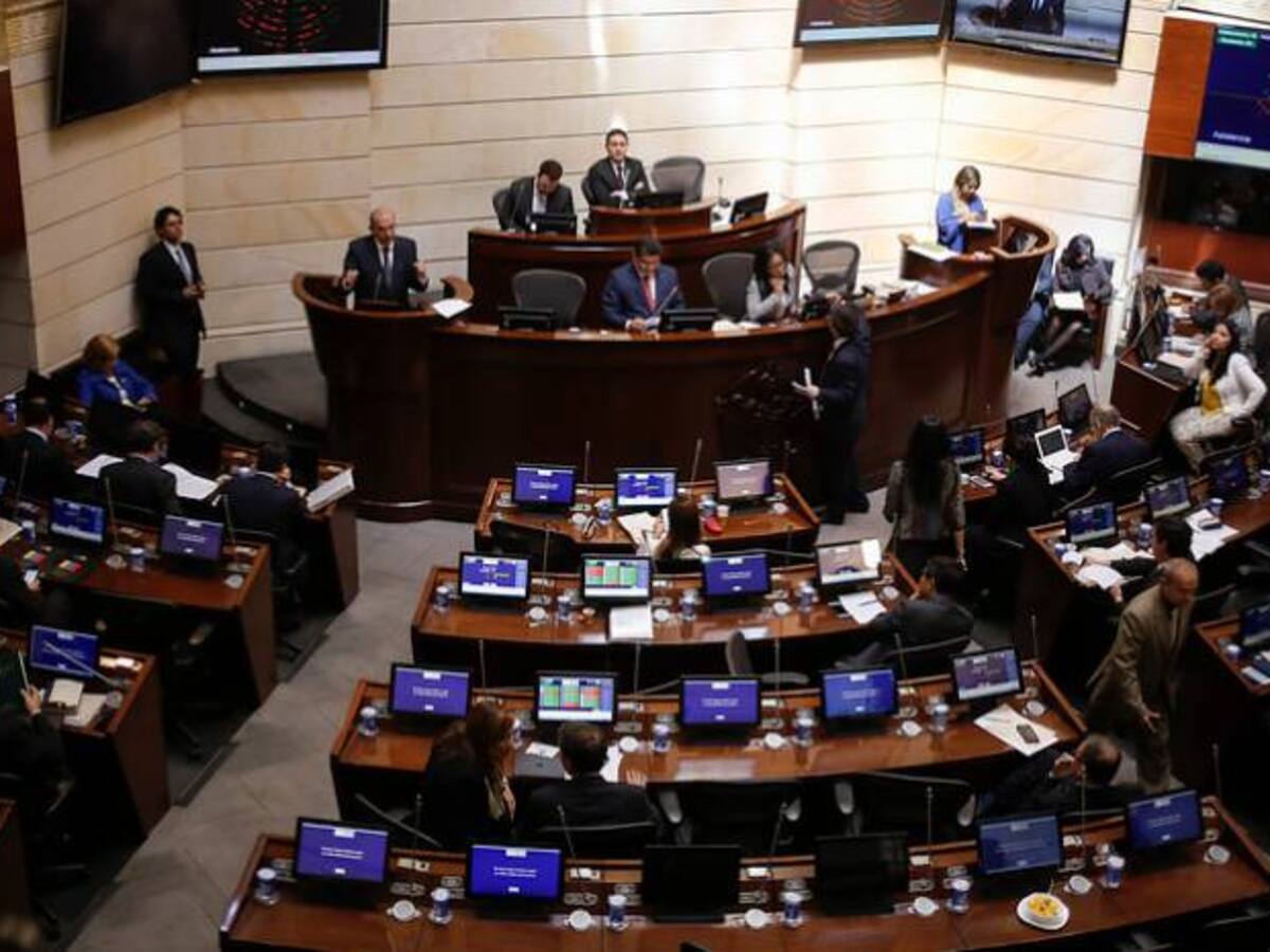 A sanción presidencial ley de sometimiento colectivo de BACRIM