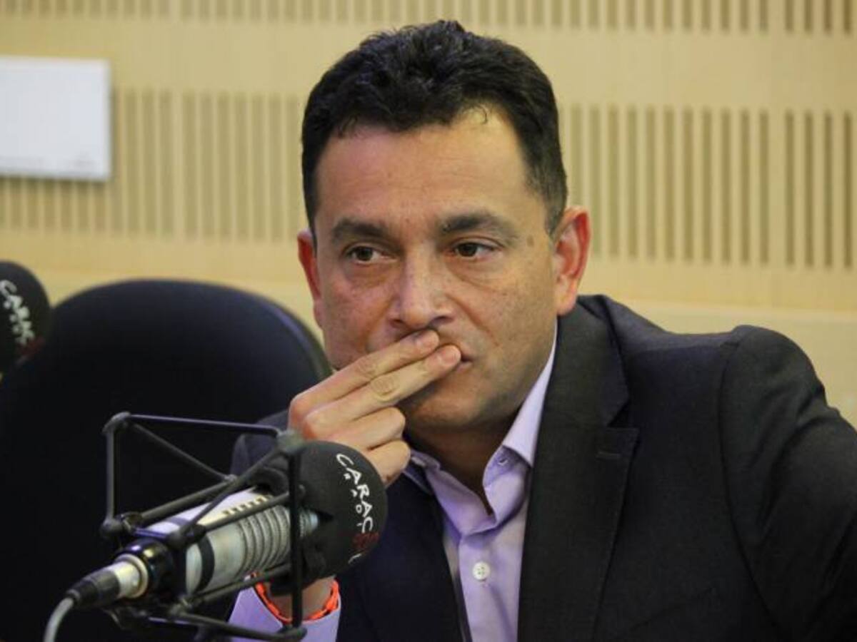 En el ELN sí hay unidad de mando: Libreros