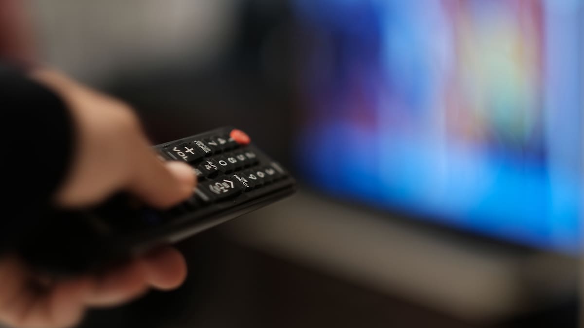 Gobierno propone regular contenidos de medios de comunicación