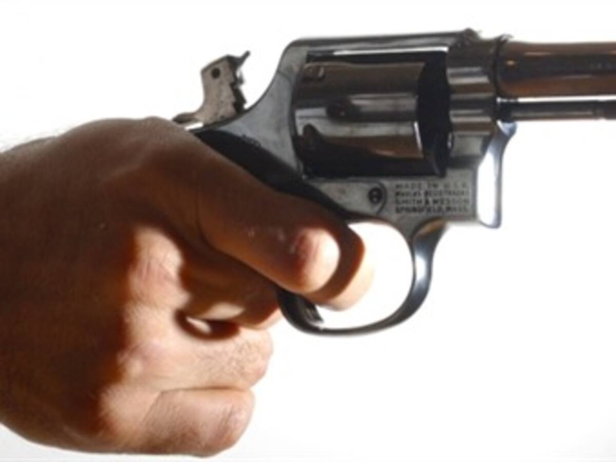 Anuncian restricción al porte de armas por protestas estudiantiles