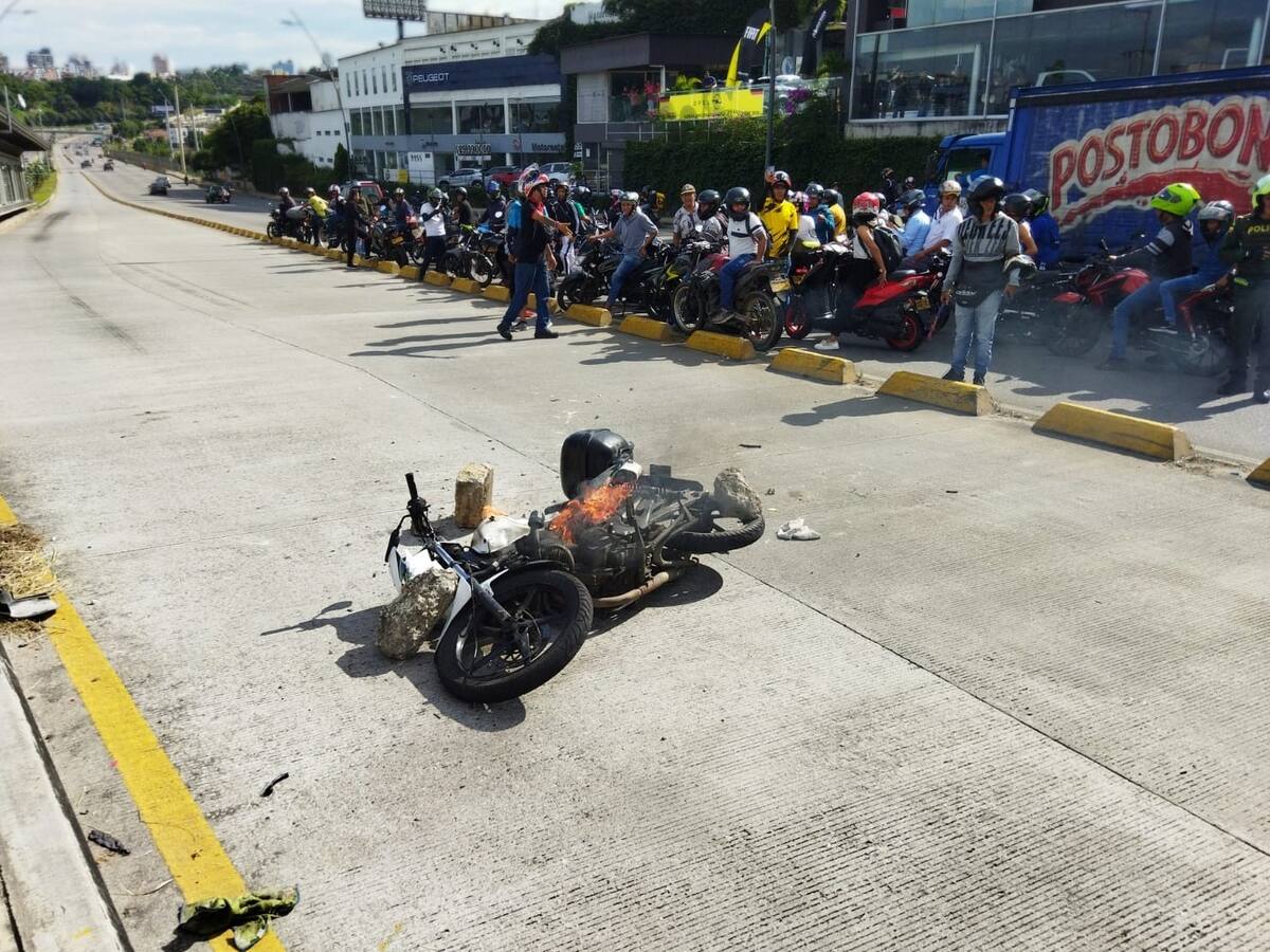 Abren investigación disciplinaria contra alférez tras muerte de motociclista