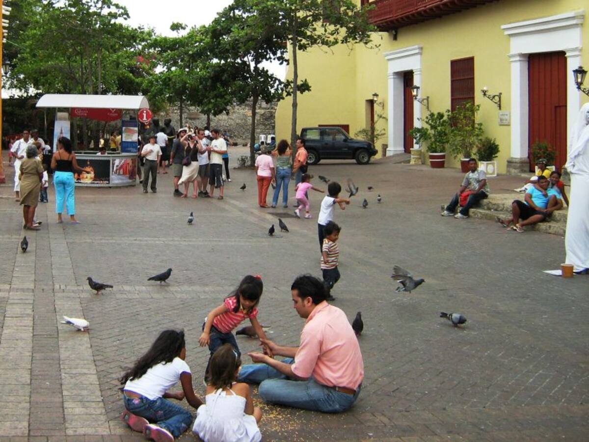 Espacio público en Cartagena no se privatizará, se regulará y formalizará