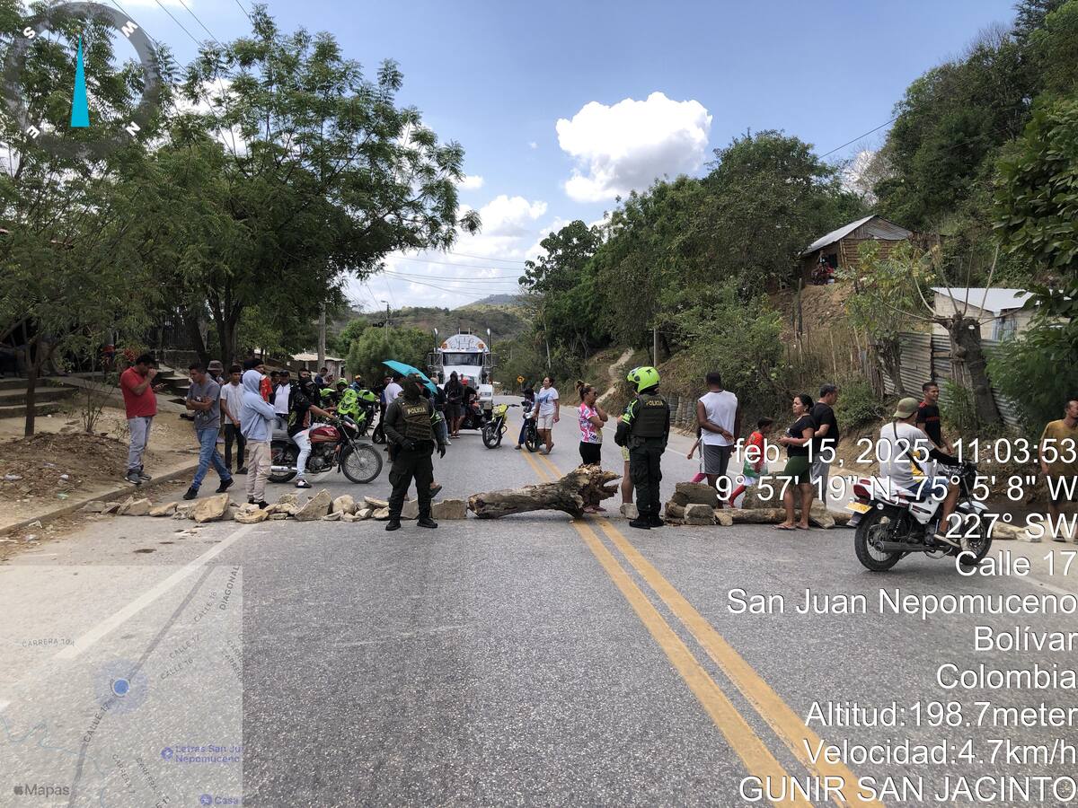 Habitantes de San Juan Nepomuceno en Bolívar bloquearon la Troncal de Occidente por falta de agua