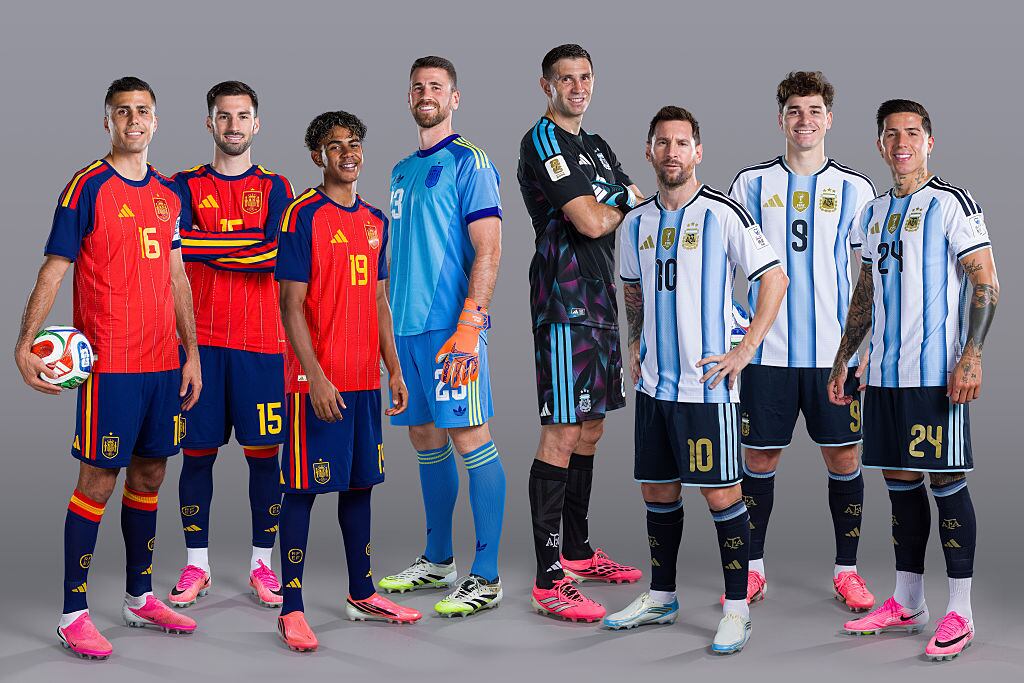 Imagen creada de la final del Mundial entre España y Argentina / Getty Images