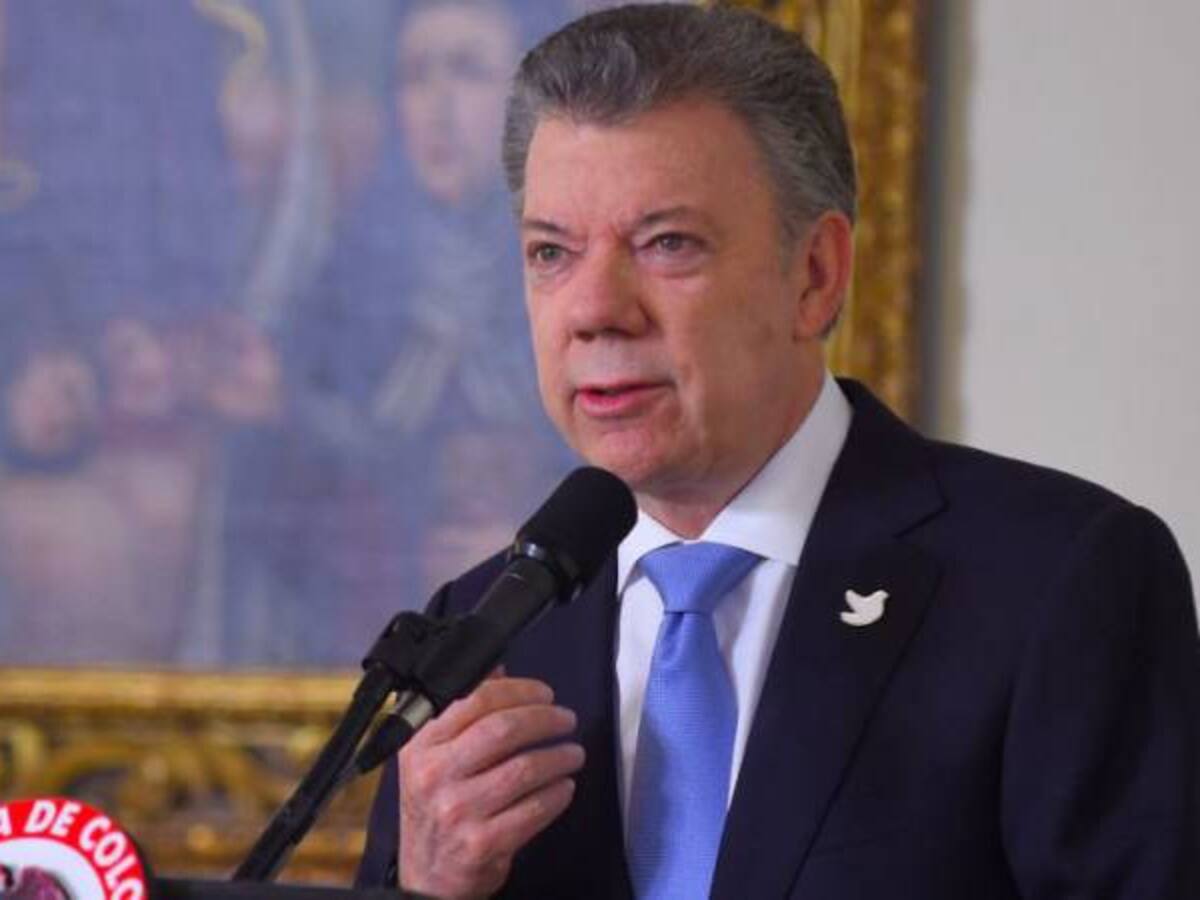 Santos acudirá a instancias jurídicas para salvar curules de paz
