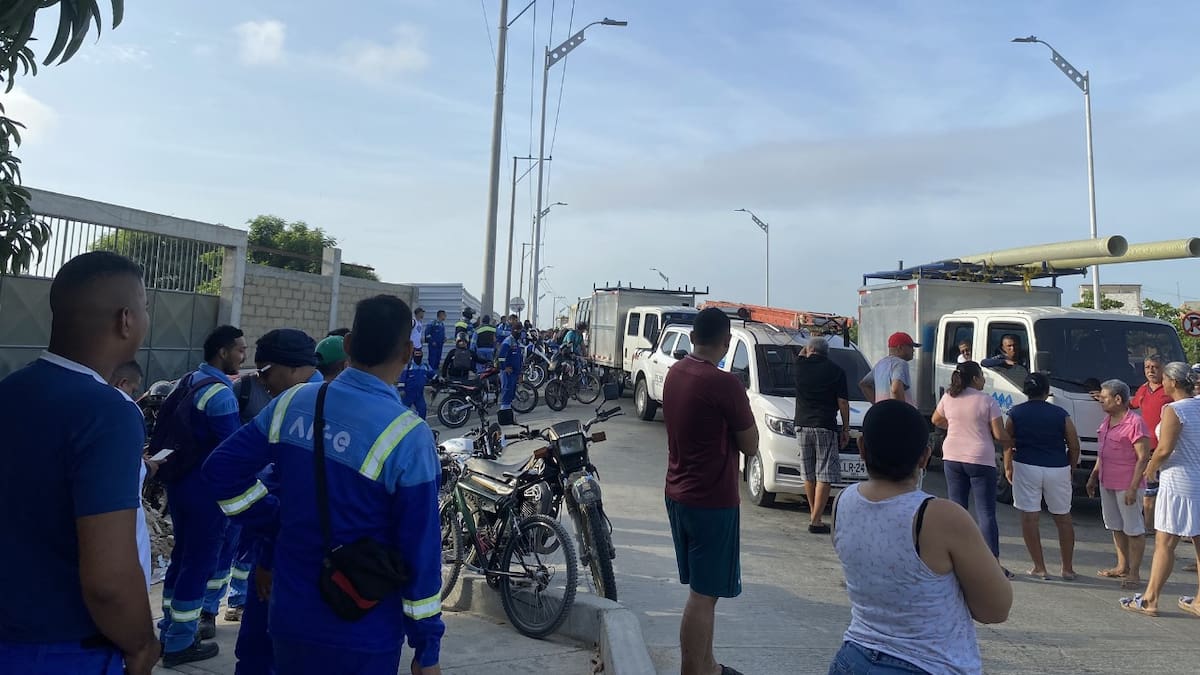Bloqueos de vías en el sur de La Guajira por cortes de energía