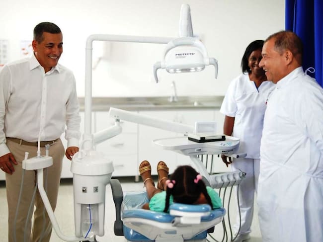 Cartagena reduce en 48% la maternidad adolescente y avanza en el bienestar de sus juventudes