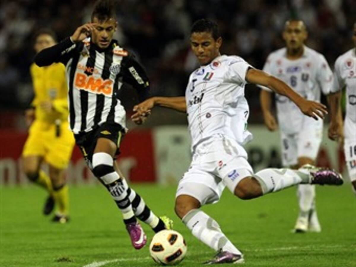 Once Caldas por otro milagro ante Santos
