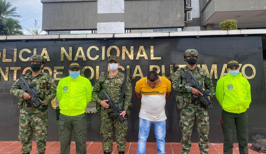 Este sujeto presente un extenso prontuario delictivo entre ellos homicidio y tráfico de estupefacientes.