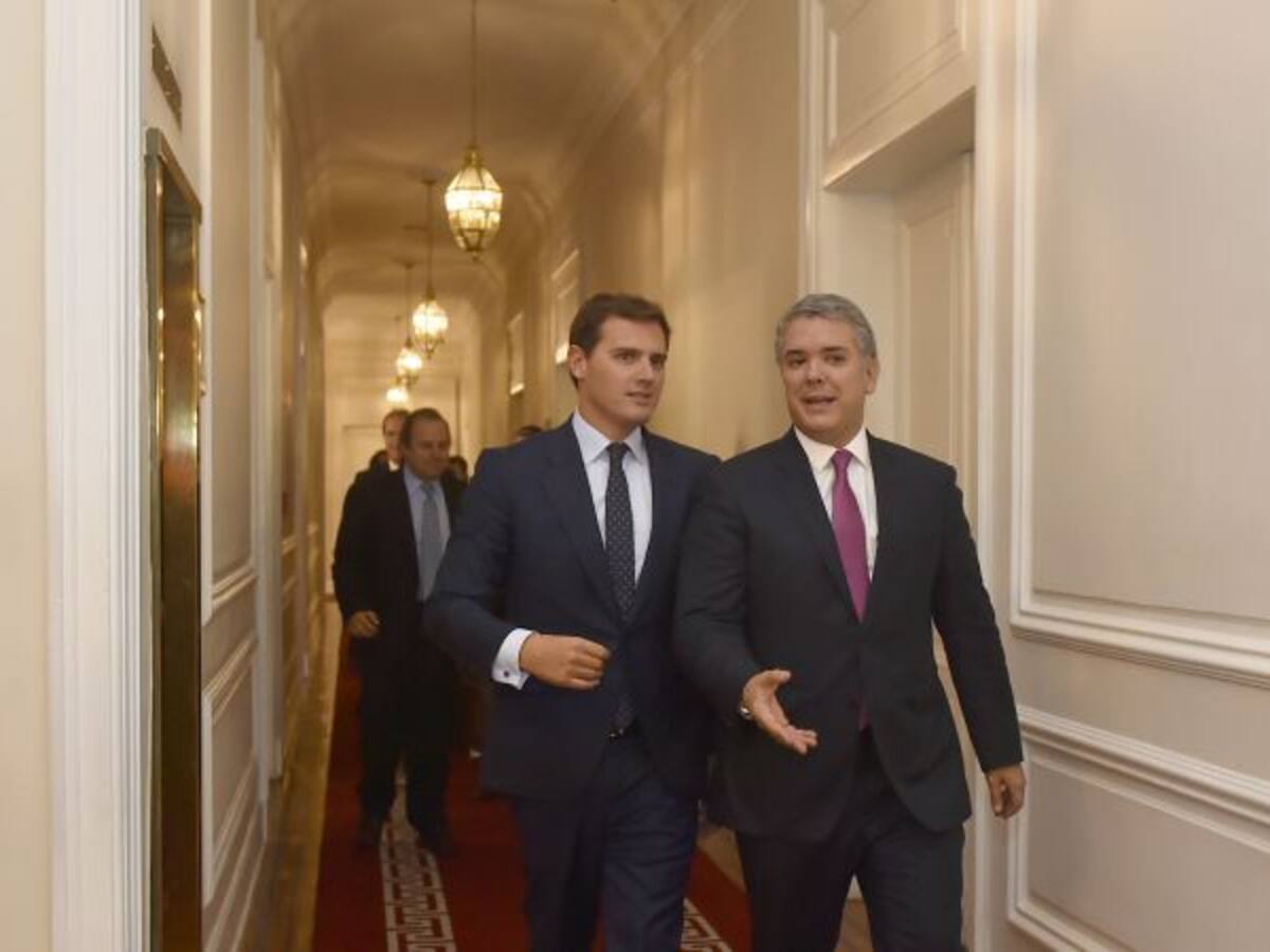 Rivera: “España debería sancionar a chavistas y sus activos financieros”