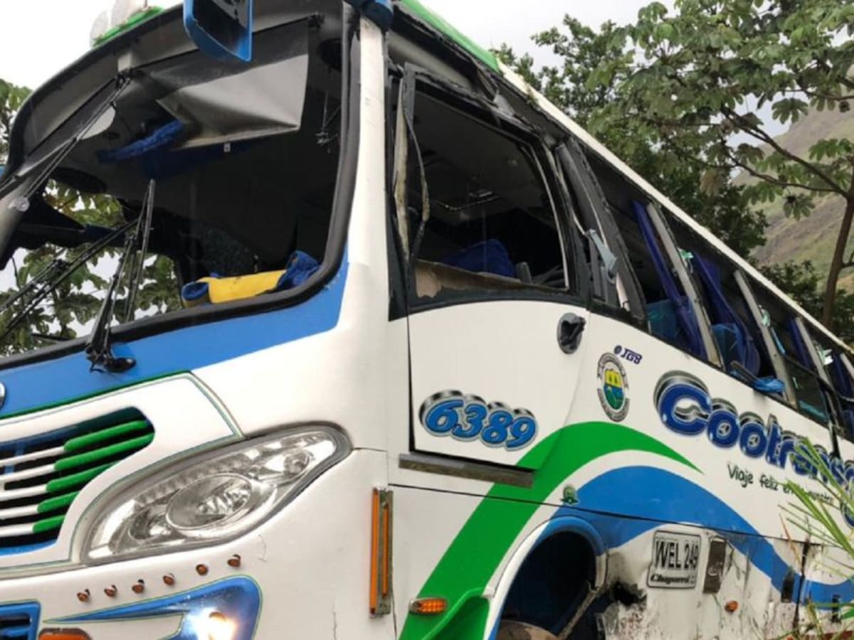 Fuerte accidente de tránsito en la vía Ibagué – Espinal