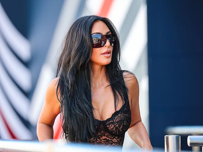 MONTE-CARLO, MONACO - JUNE 6: Kim Kardashian arrives in the paddock by boat during Final Practice ahead of the F1 Grand Prix of Monaco at Circuit de Monaco on June 6, 2026 in Monte-Carlo, Monaco. (Photo by Kym Illman/Getty Images)