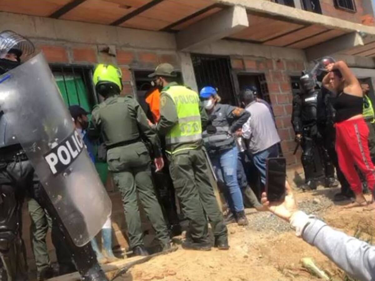 Violento desalojo en el barrio Nueva Jerusalén del municipio de Bello