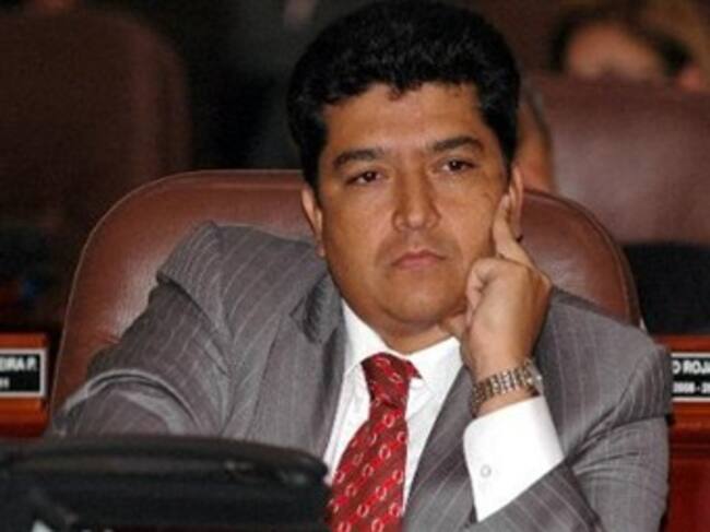 El concejal Orlando Parada apoya la iniciativa para revocatoria del mandato del alcalde Gustavo Petro. Foto: Archivo