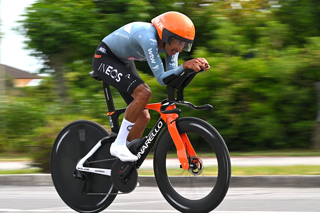 Egan Bernal en la etapa contrarreloj del Giro de Italia / Getty Images