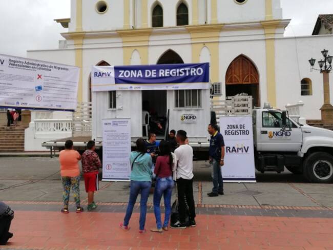 Móvil de registro de venezolanos en el municipio de Chinacota