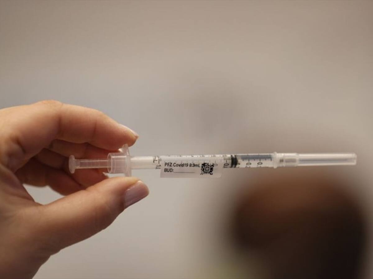 Las personas vacunadas pueden salir sin mascarillas: alcaldesa de Miami-Dade