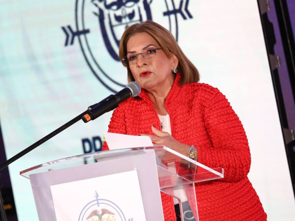 Movimientos afines a Quintero dicen que la procuradora participa en política