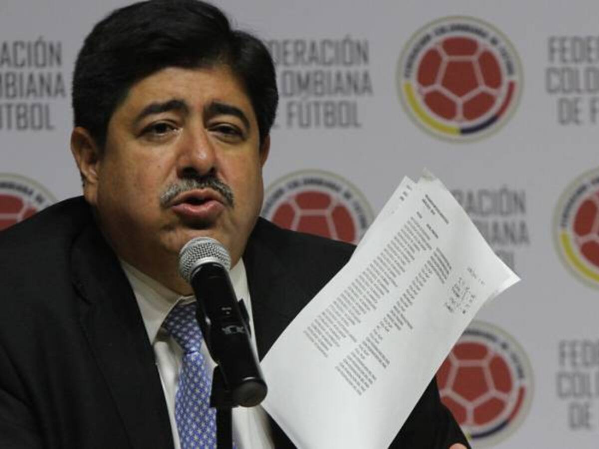 Defensa pide aplazar sentencia a Luis Bedoya por ‘Fifagate’