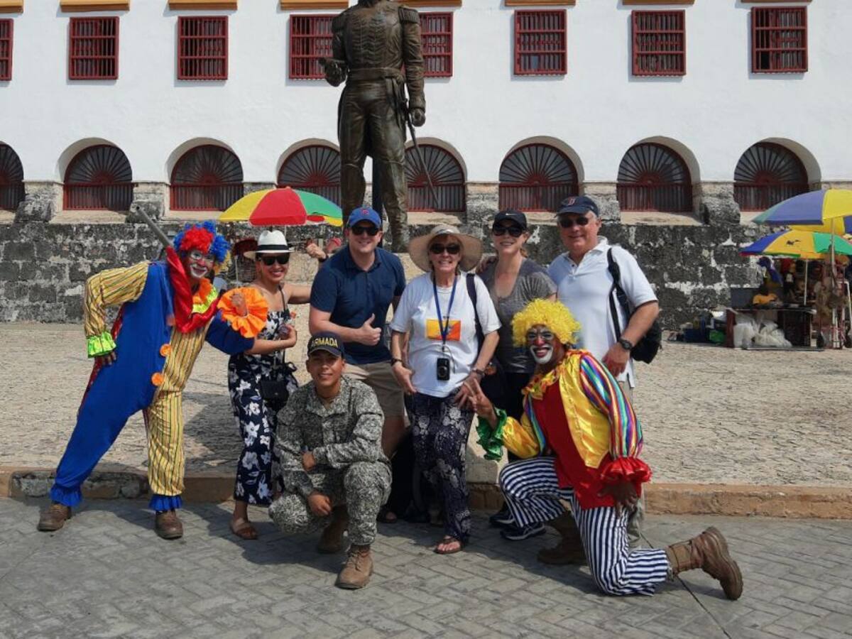 Realizan jornada de recordación histórica de monumentos en Cartagena