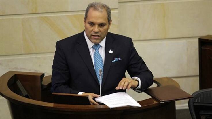 Congreso pide perdón a Colombia por escándalo de parapolítica