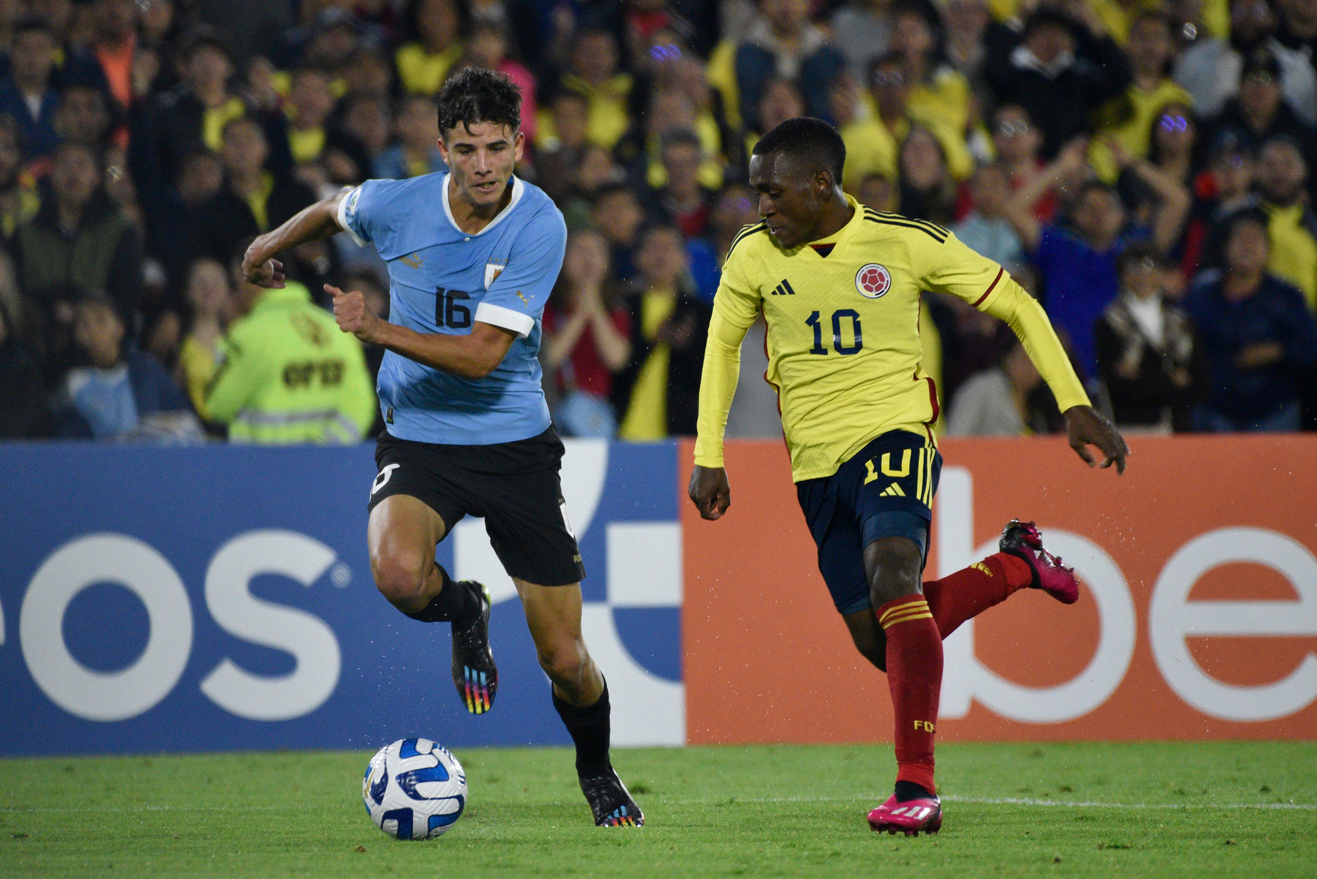 Alexis Castillo Manyoma con la Selección Colombia Sub-20 en el Sudamericano. (Photo by Guillermo Legaria Schweizer/Getty Images)